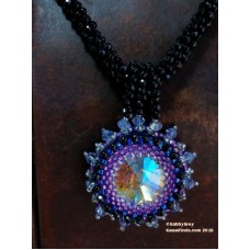 Swarovsk Black